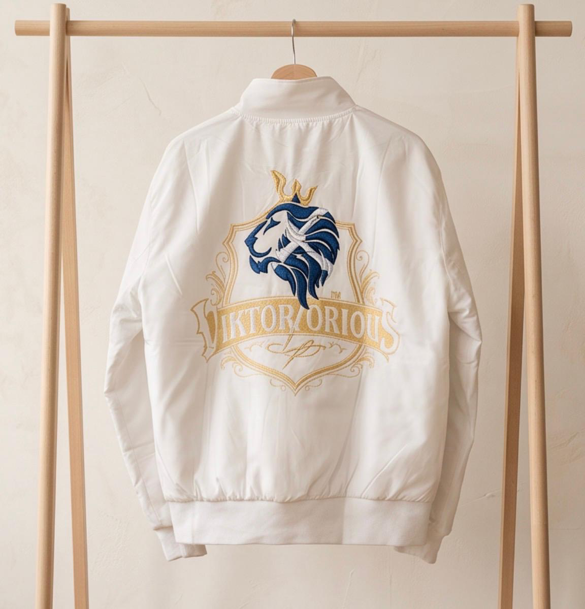 Viktor-Orious Scotland jacket — Scotland3.png
